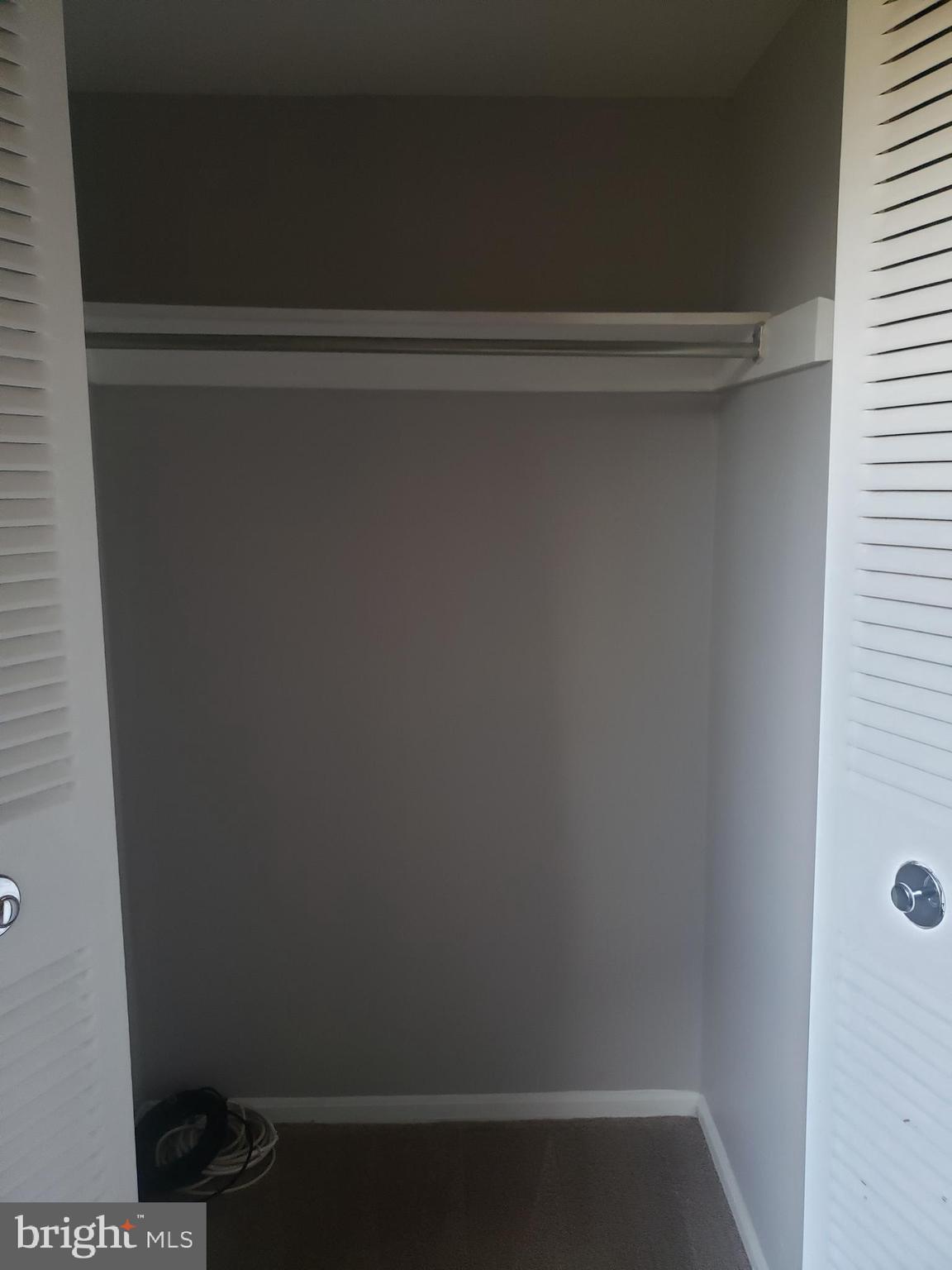 HERITAGE COURT - Residential Lease