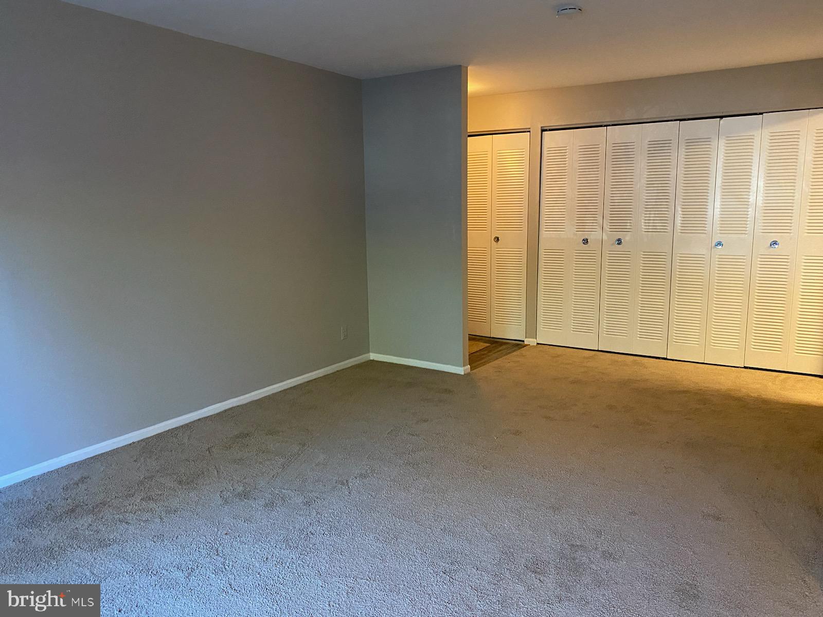 HERITAGE COURT - Residential Lease