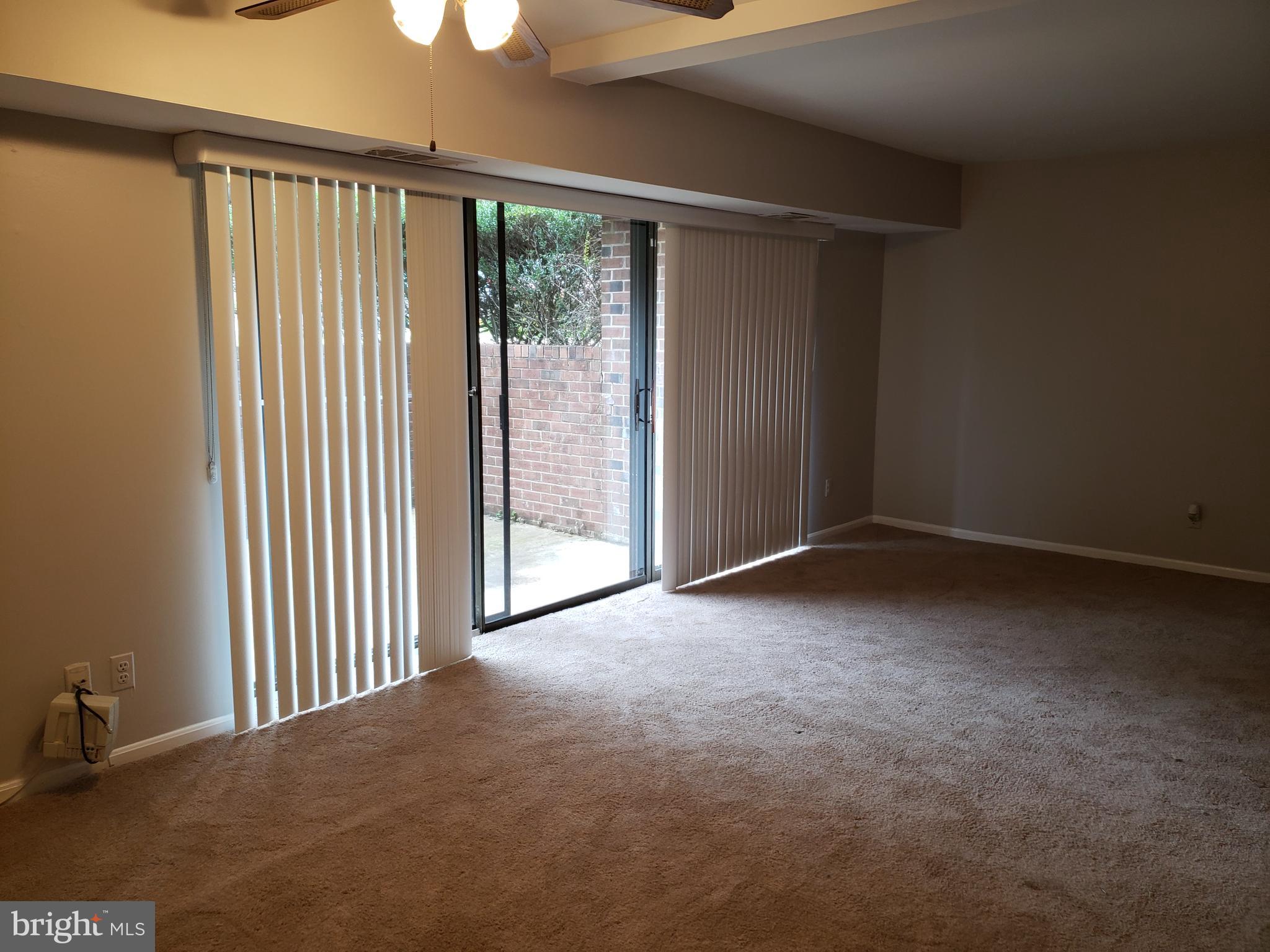 HERITAGE COURT - Residential Lease