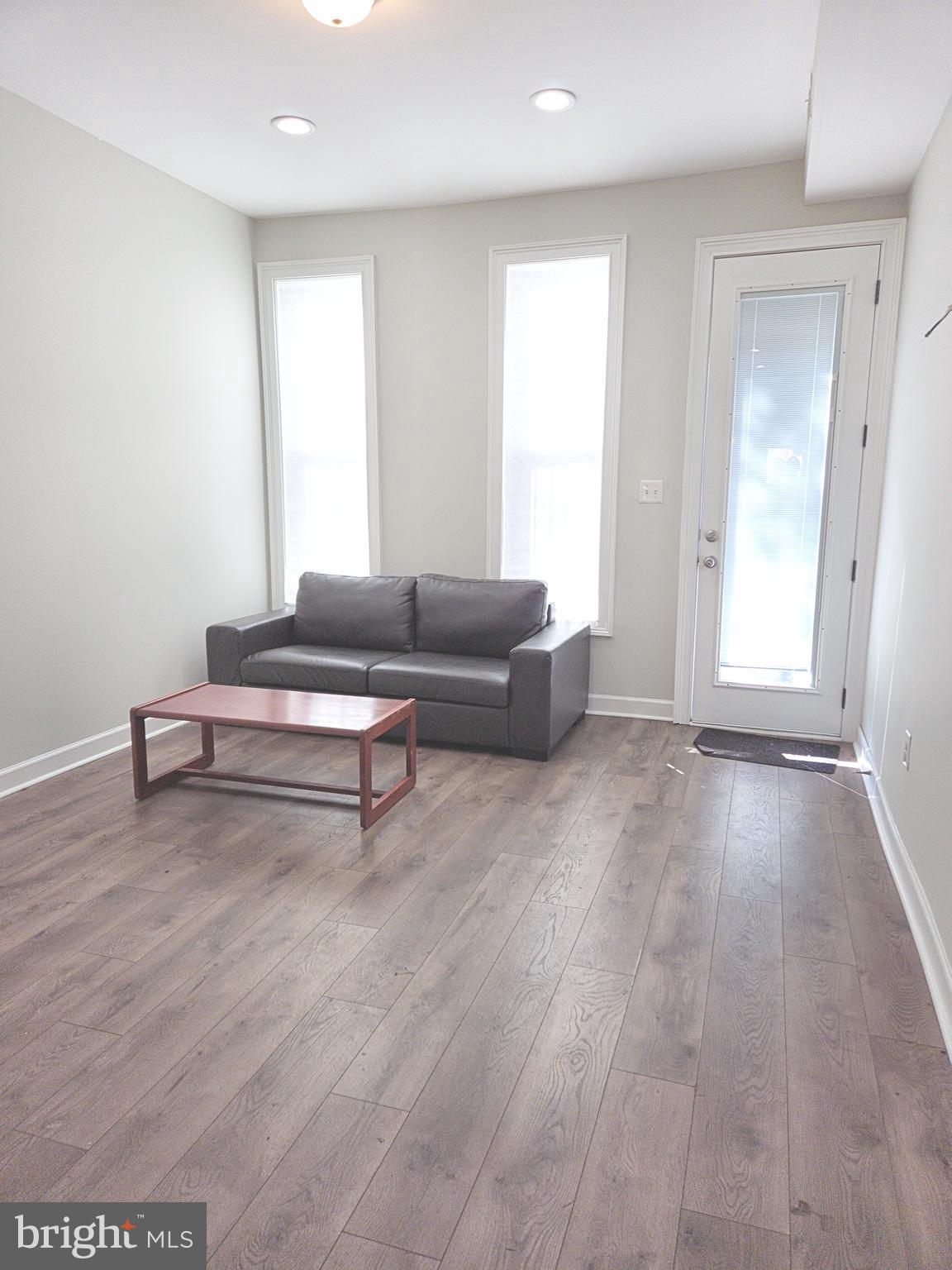 WAVERLY - Residential Lease