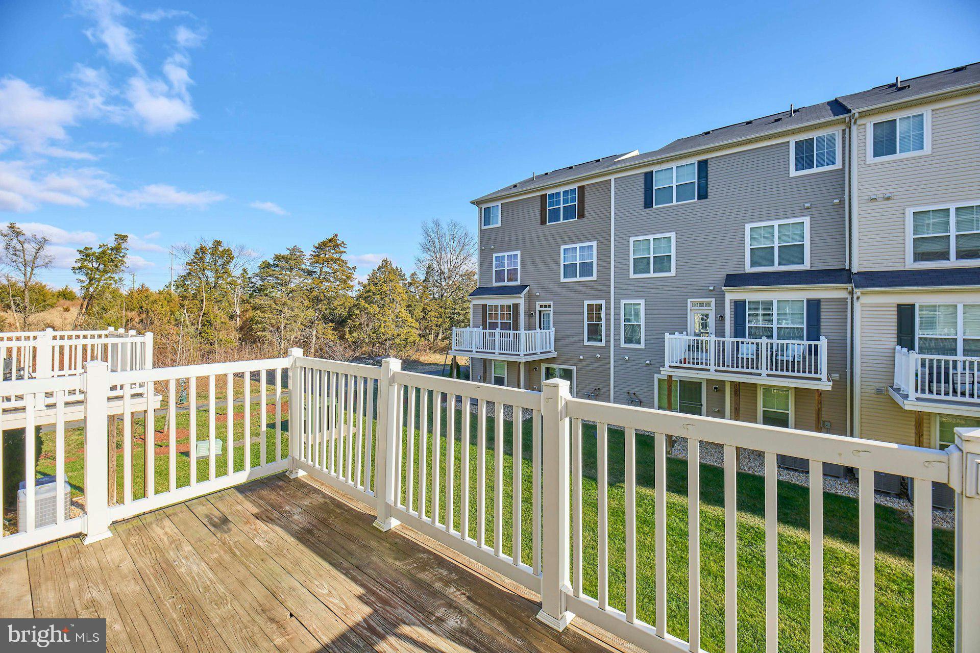 EAST GATE 3 CONDOMINIUM - Residential