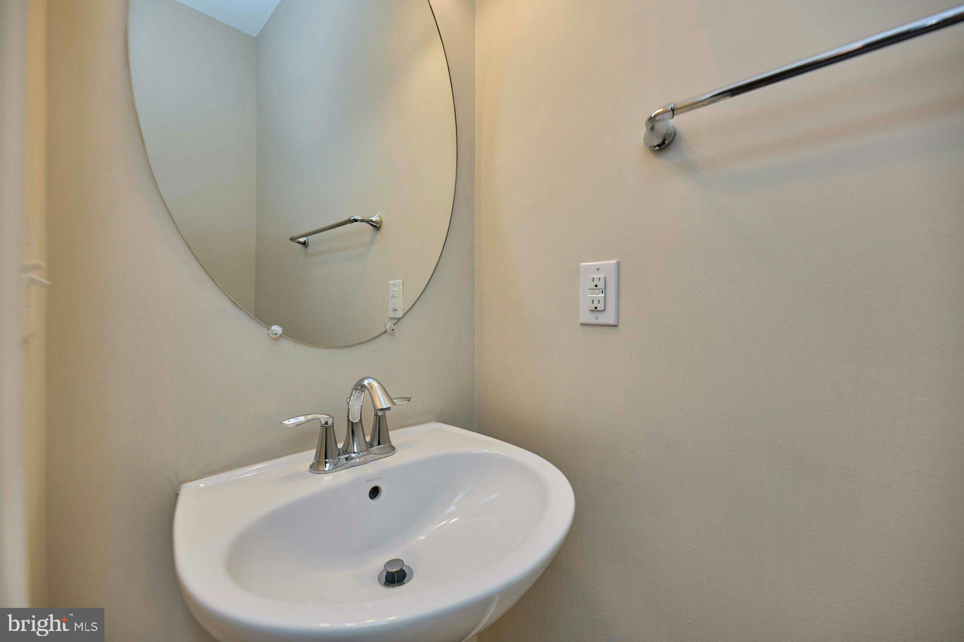 EAST GATE 3 CONDOMINIUM - Residential