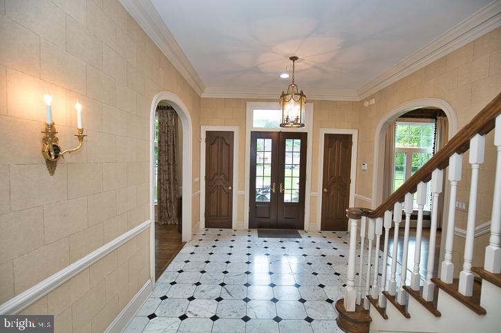 RIVERSIDE PINES - Residential