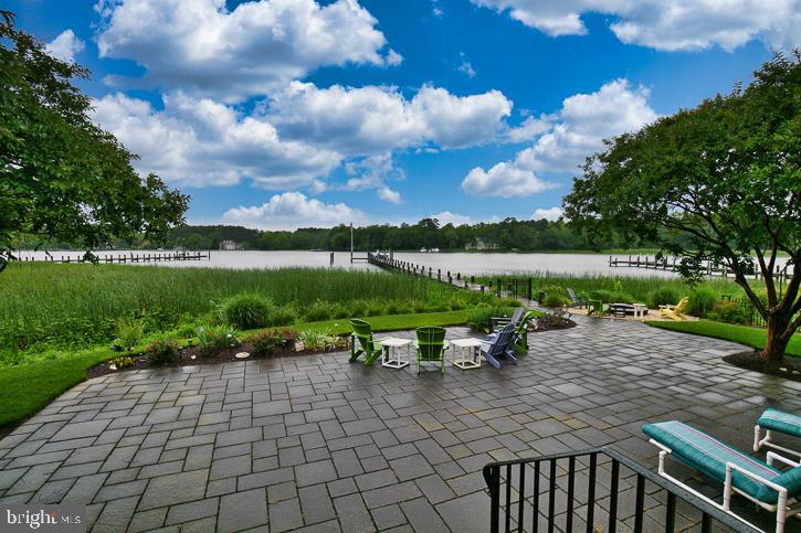 RIVERSIDE PINES - Residential