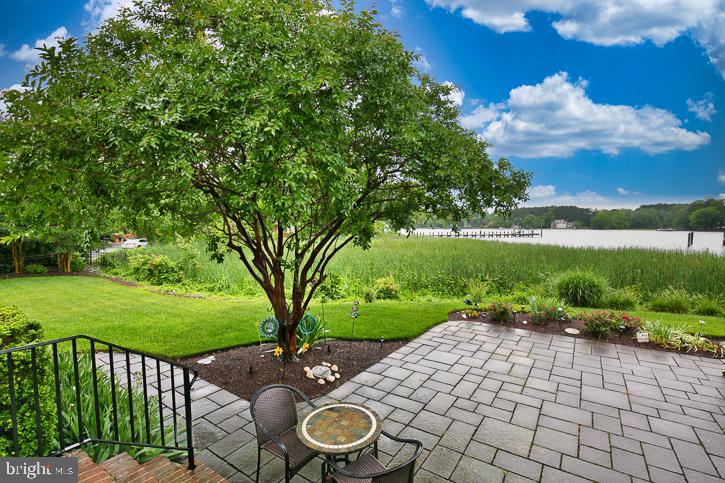 RIVERSIDE PINES - Residential