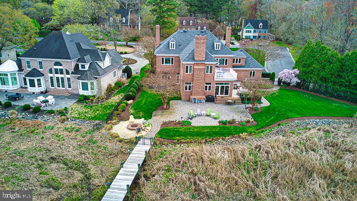 RIVERSIDE PINES - Residential