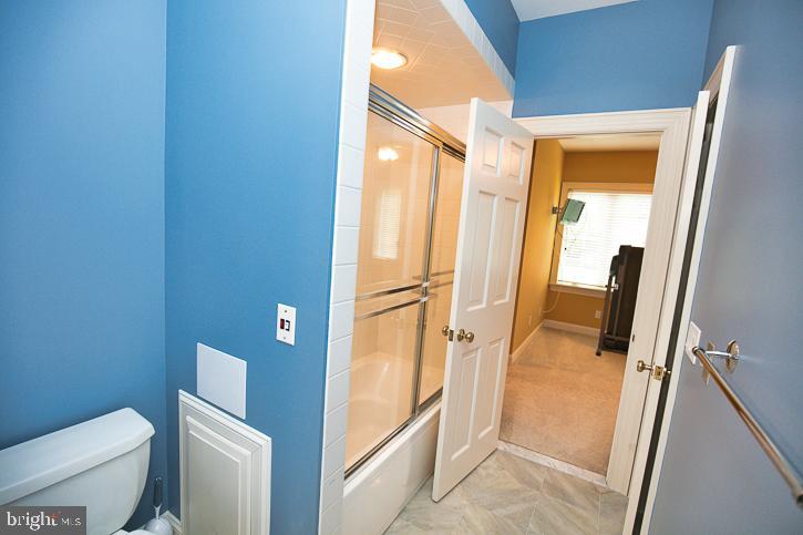 RIVERSIDE PINES - Residential