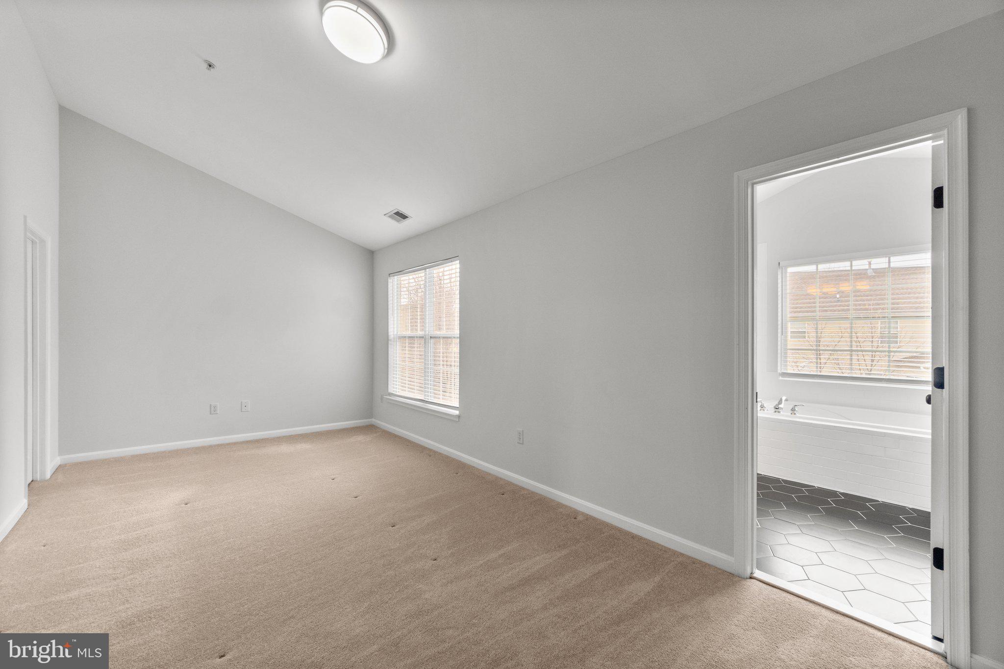 WILLOW BROOK - Residential