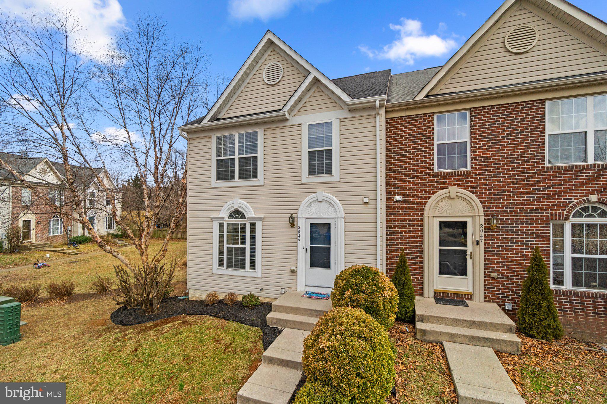 WILLOW BROOK - Residential