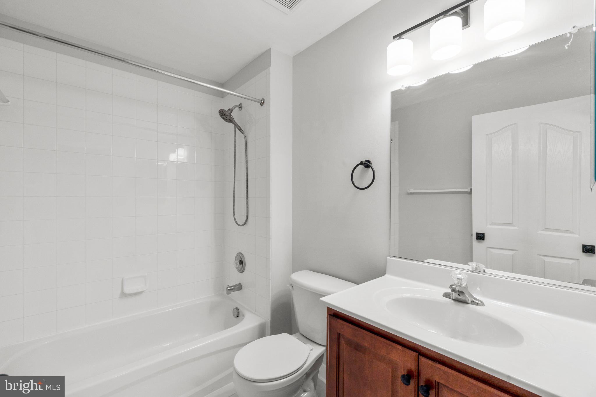 WILLOW BROOK - Residential