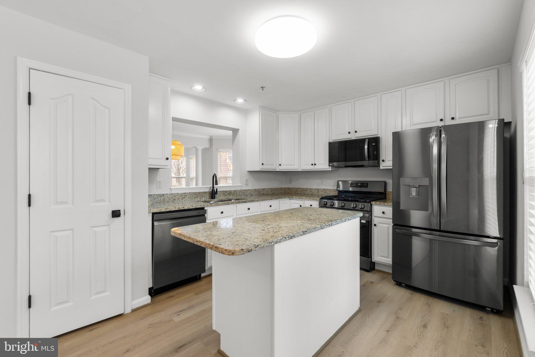 WILLOW BROOK - Residential