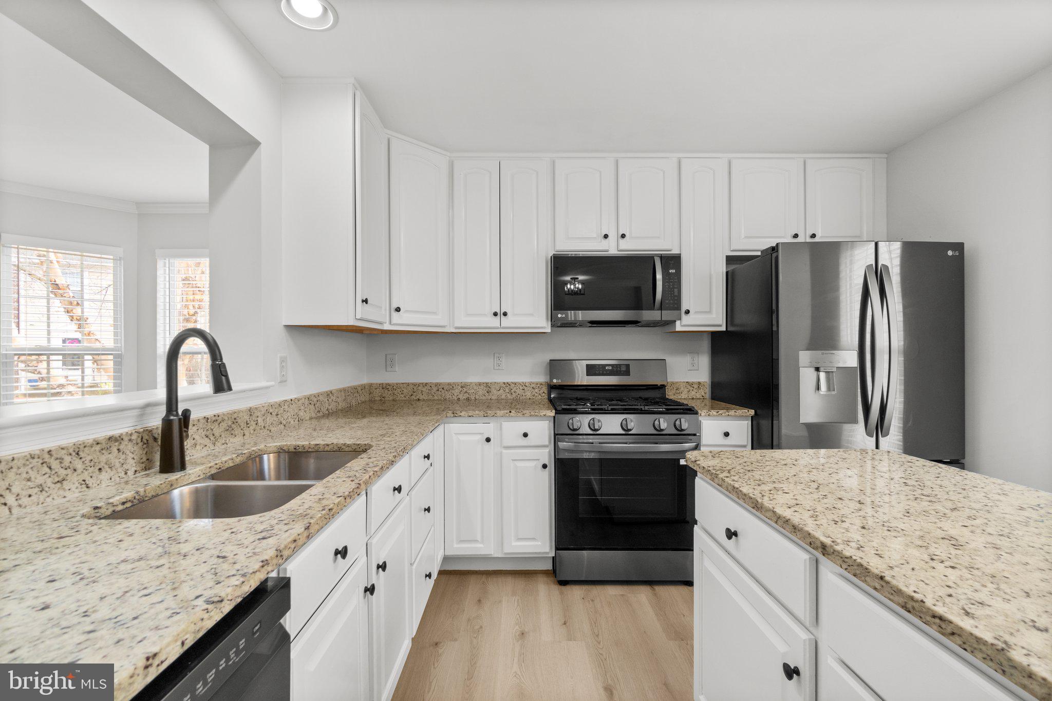 WILLOW BROOK - Residential