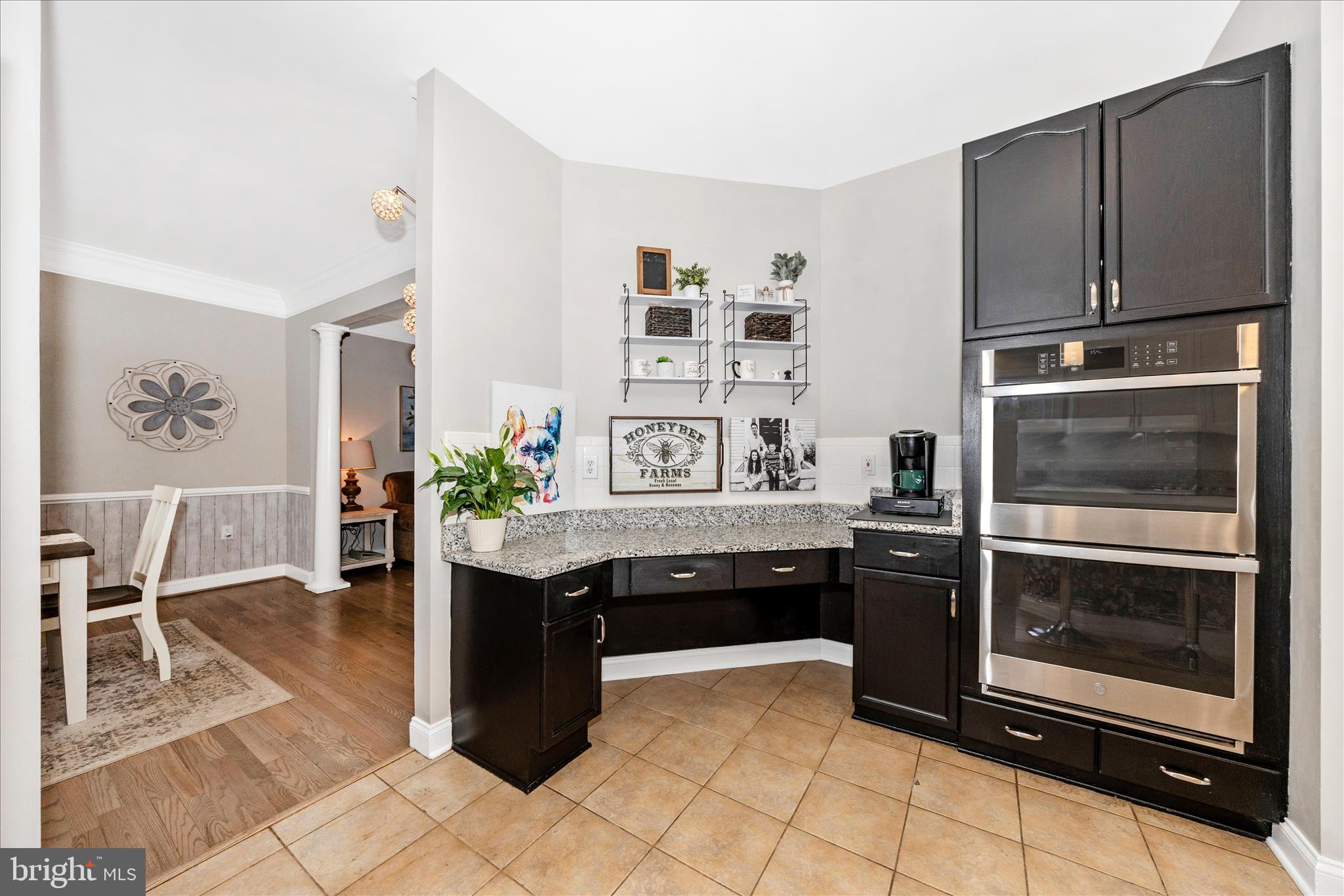 MEADOW BROOK - Residential