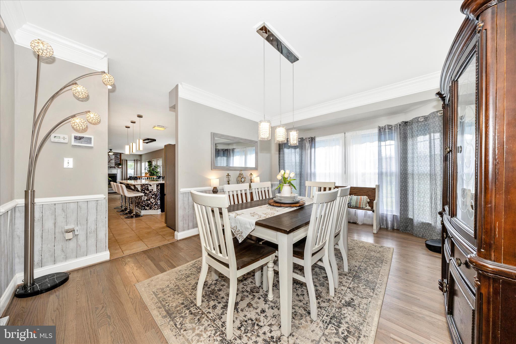 MEADOW BROOK - Residential