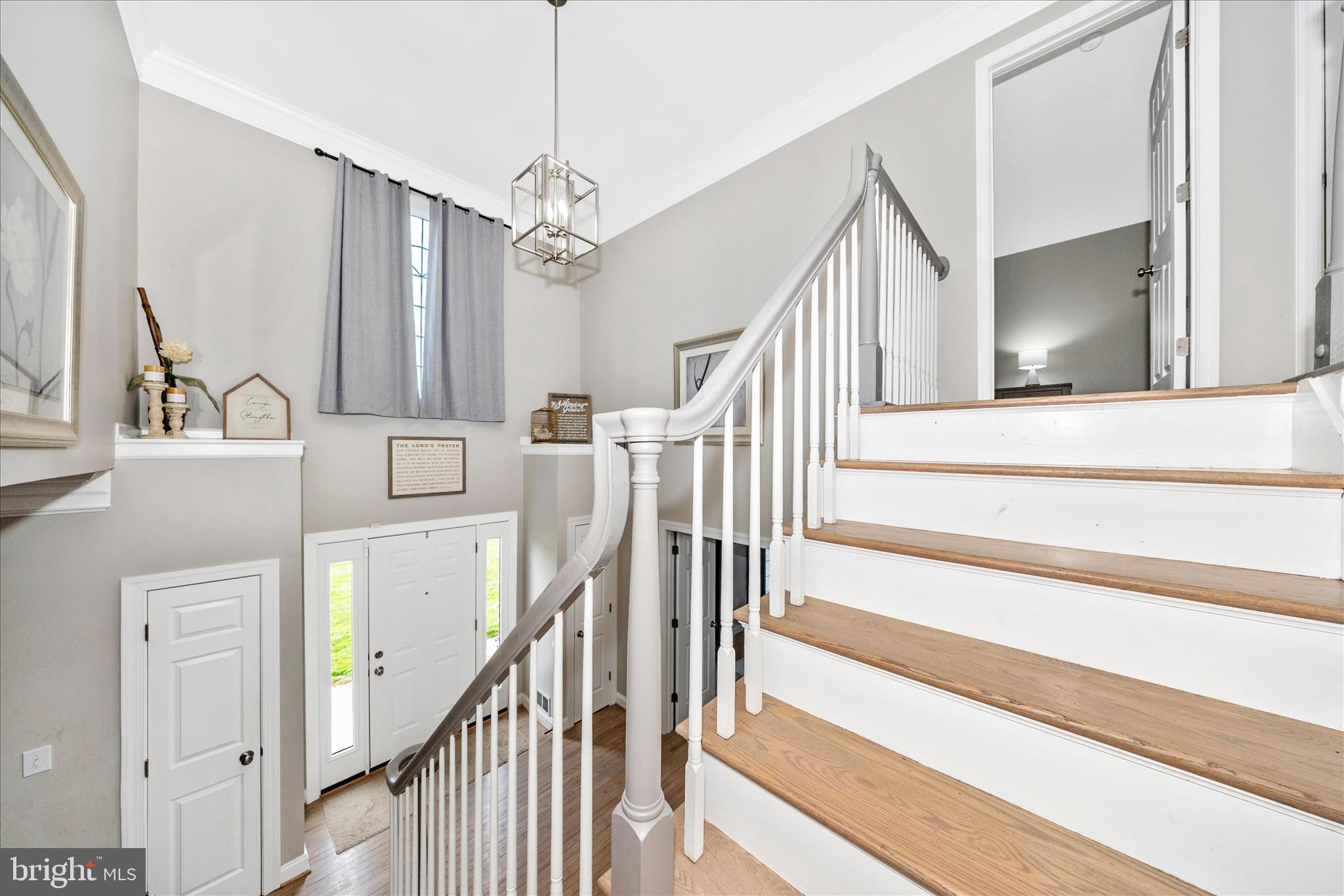 MEADOW BROOK - Residential