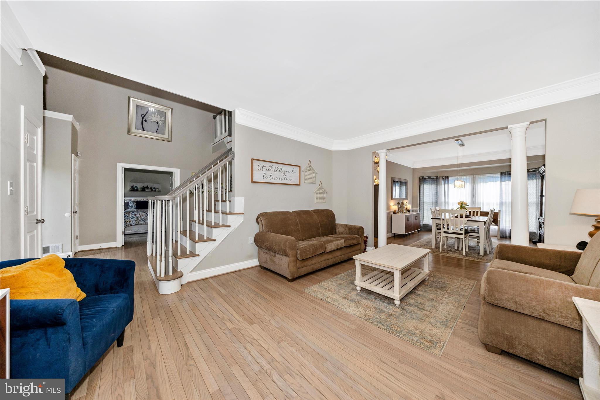 MEADOW BROOK - Residential