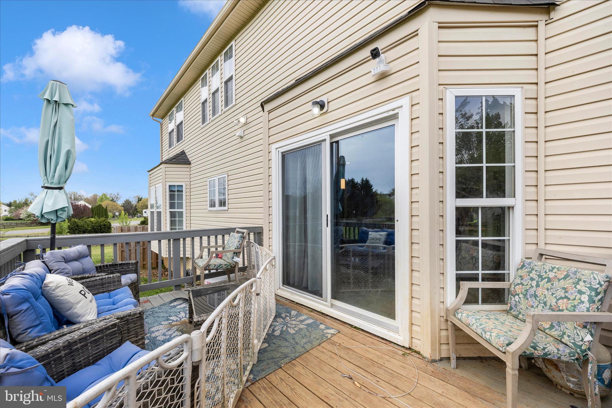 MEADOW BROOK - Residential