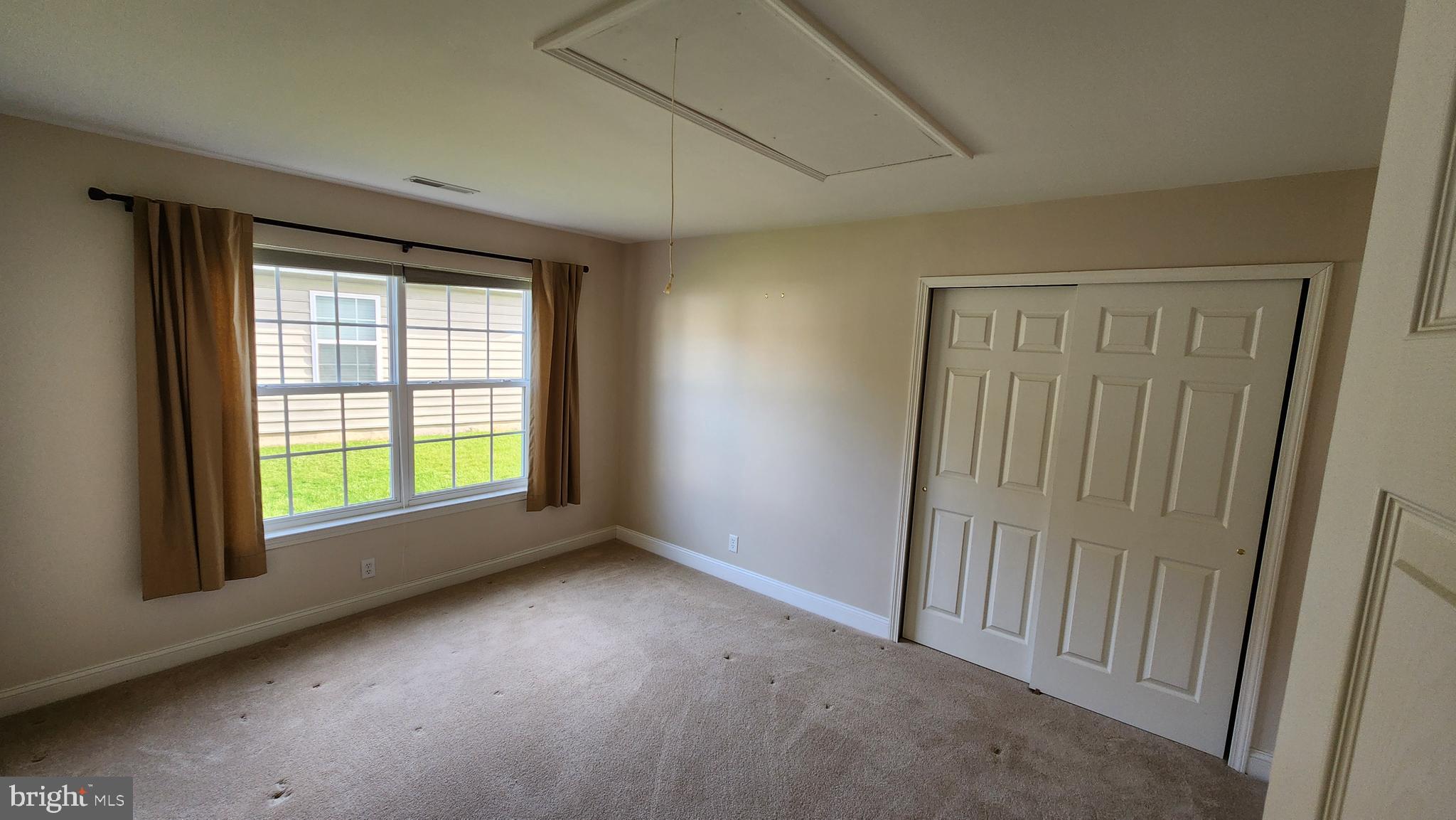 FOUR SEASONS AT ELM TREE - Residential