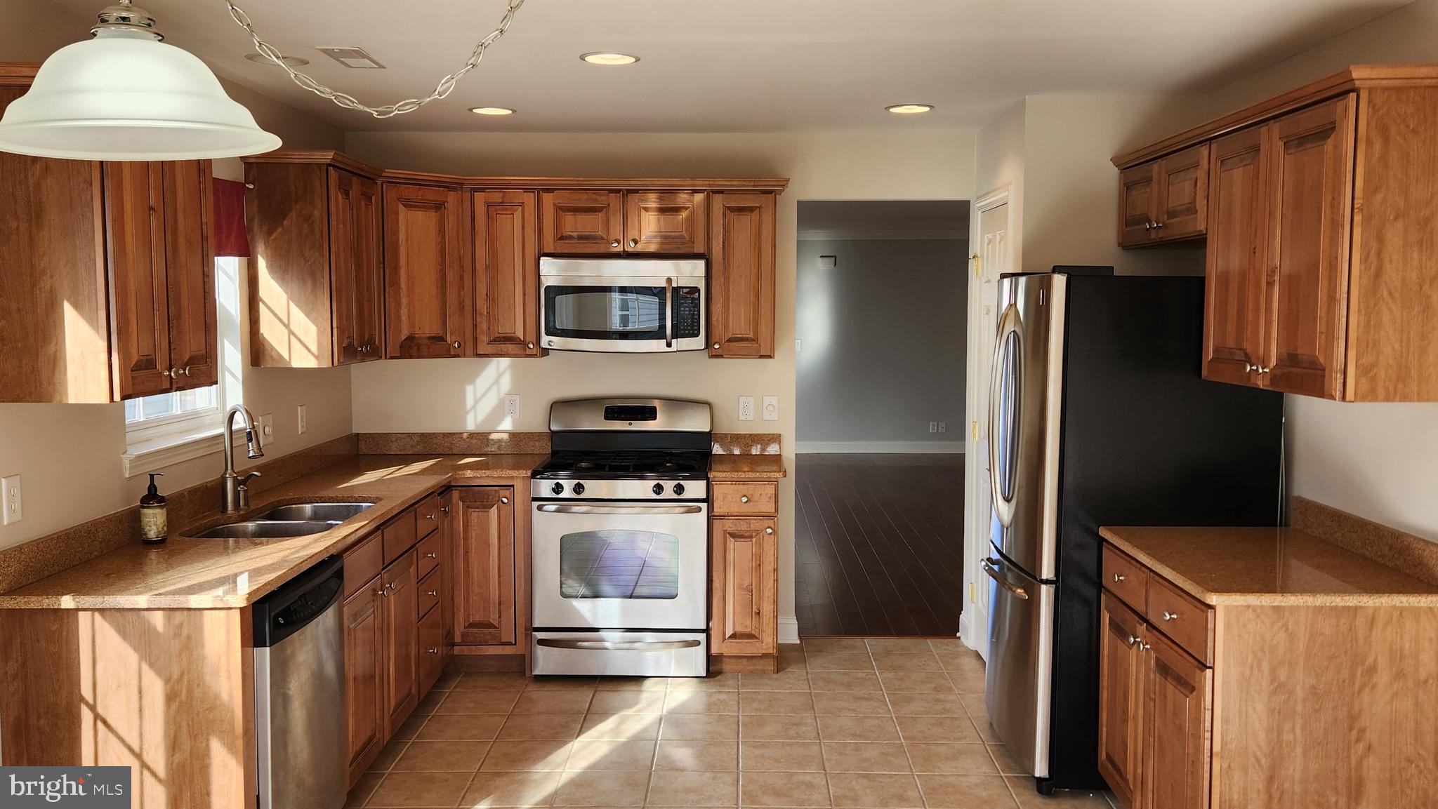 FOUR SEASONS AT ELM TREE - Residential