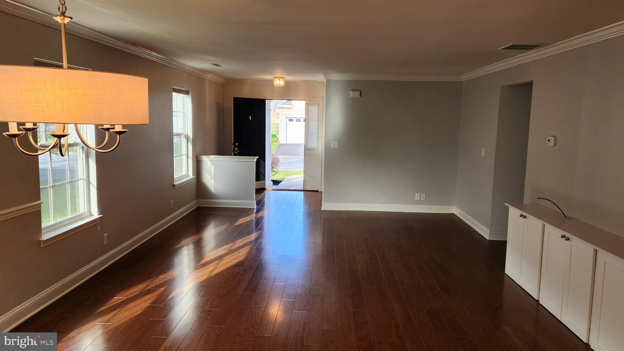 FOUR SEASONS AT ELM TREE - Residential