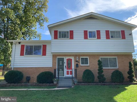 8505 21ST AVENUE HYATTSVILLE MD 20783