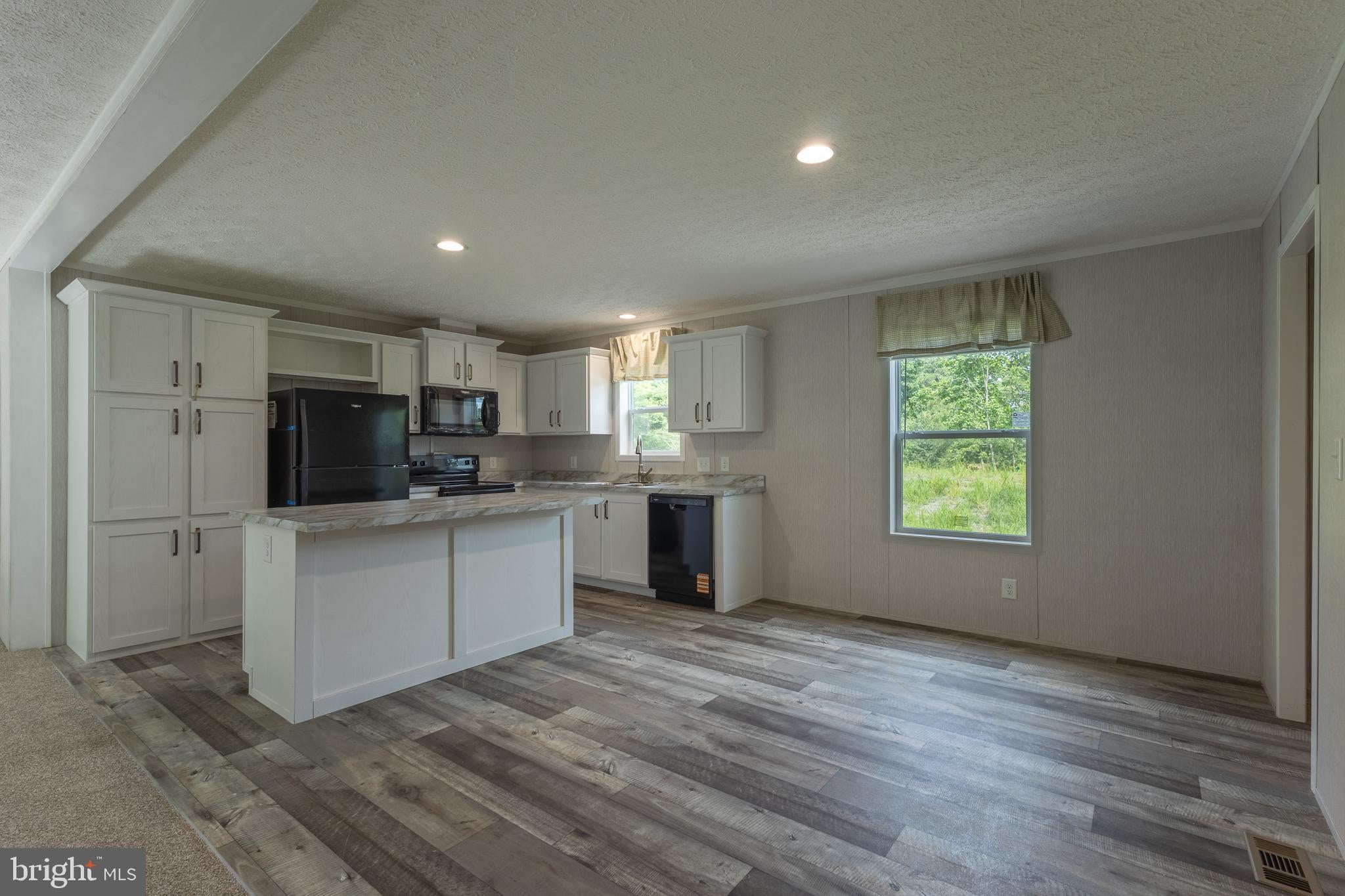 31697 E TRAP POND ROAD