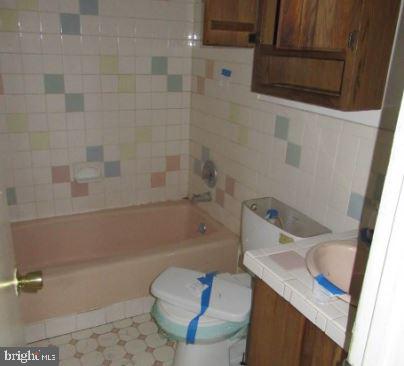 WILLOW HILLS - Residential