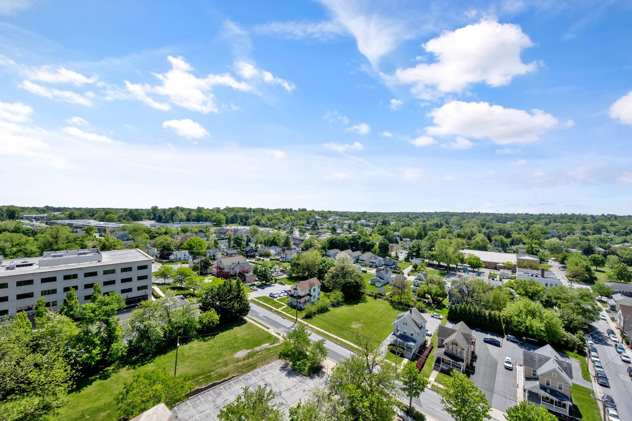 RIDGELY TOWSON CENTER - Residential