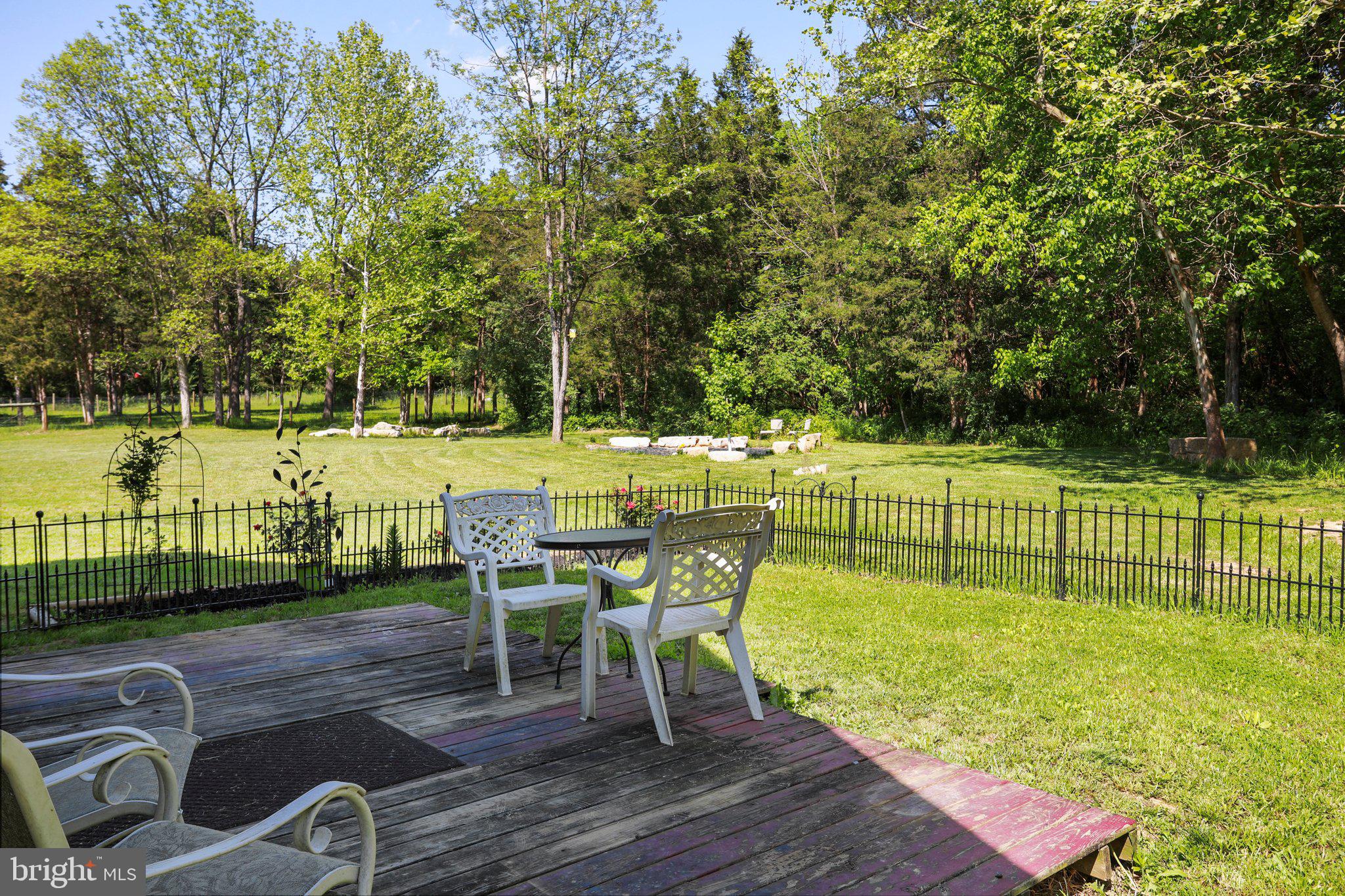 GREYSTONE ON THE OPEQUON - Residential