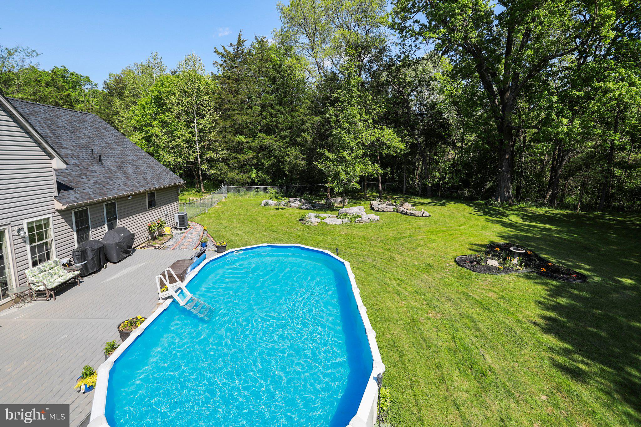 GREYSTONE ON THE OPEQUON - Residential