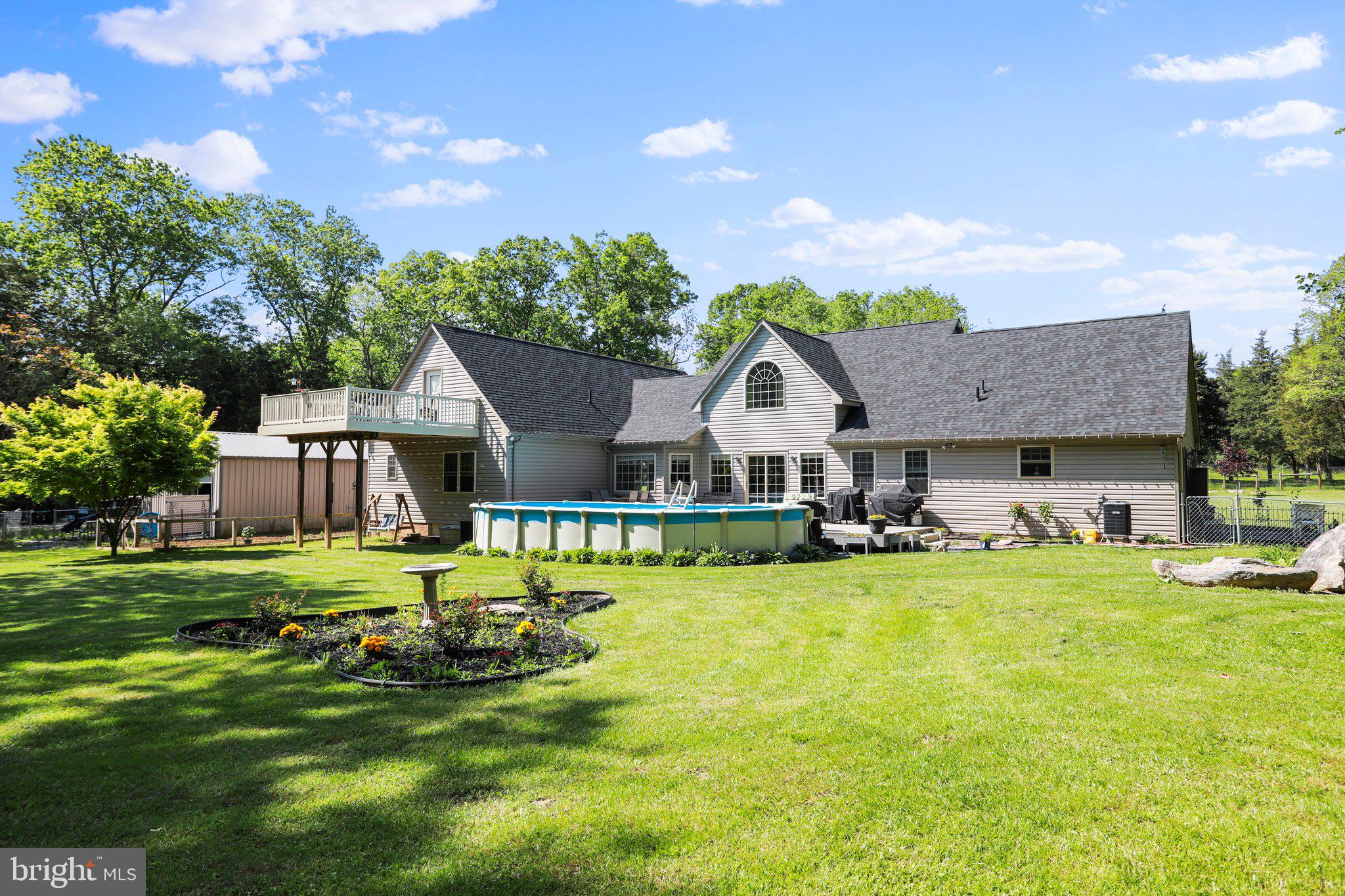 GREYSTONE ON THE OPEQUON - Residential