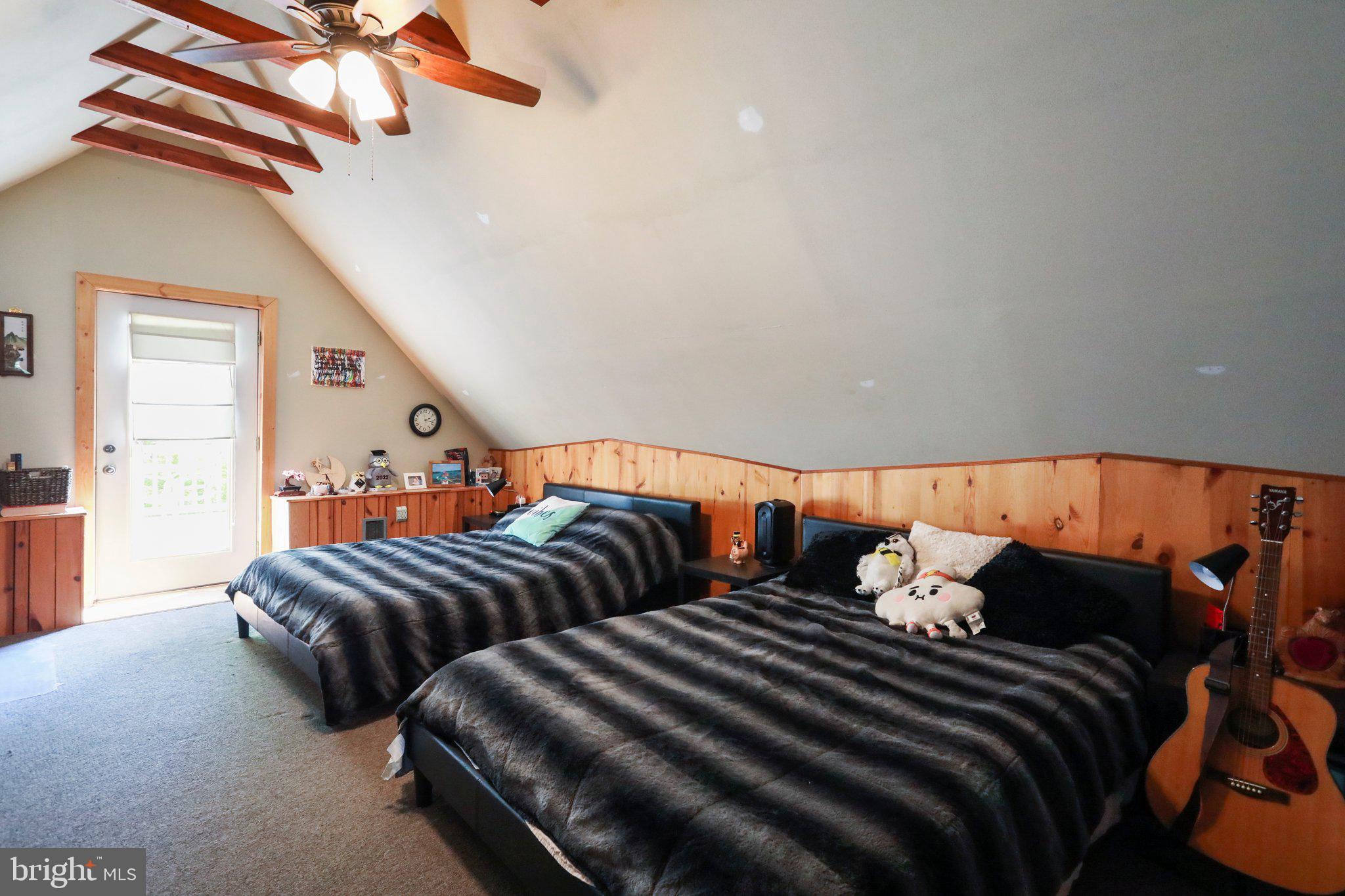 GREYSTONE ON THE OPEQUON - Residential