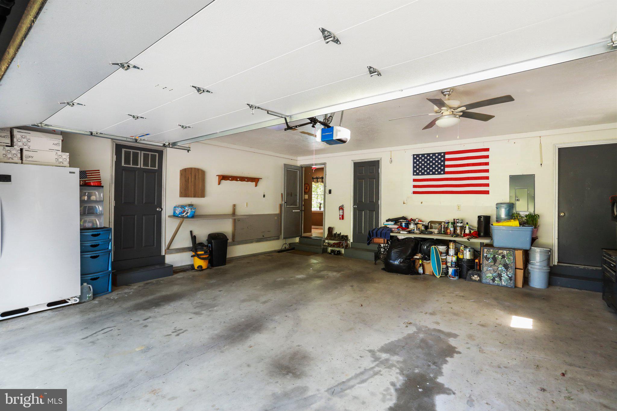 GREYSTONE ON THE OPEQUON - Residential