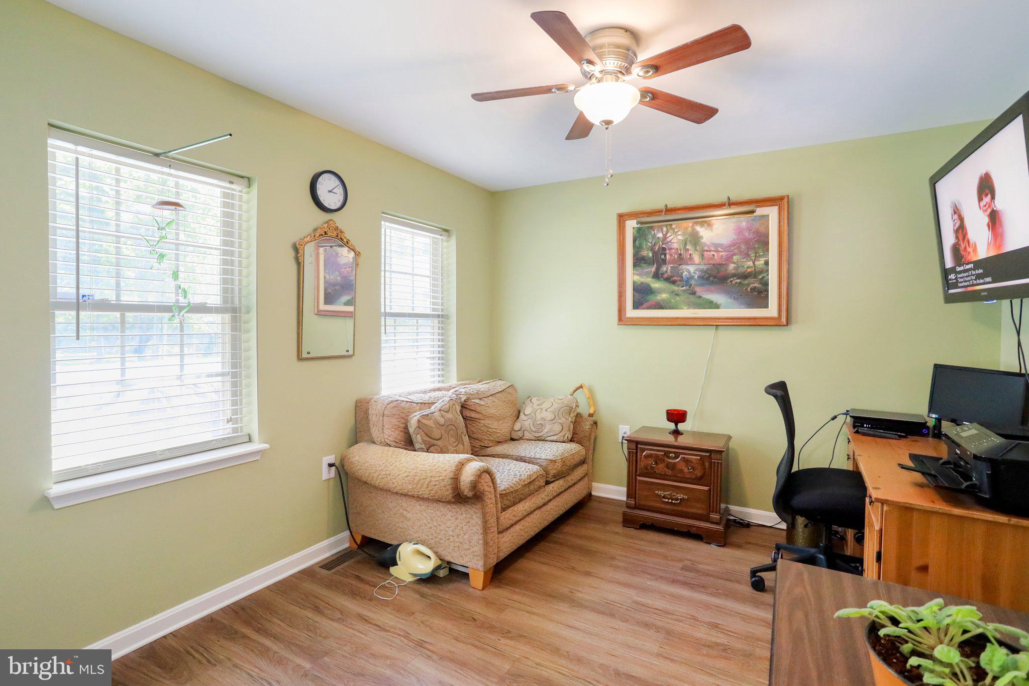 GREYSTONE ON THE OPEQUON - Residential