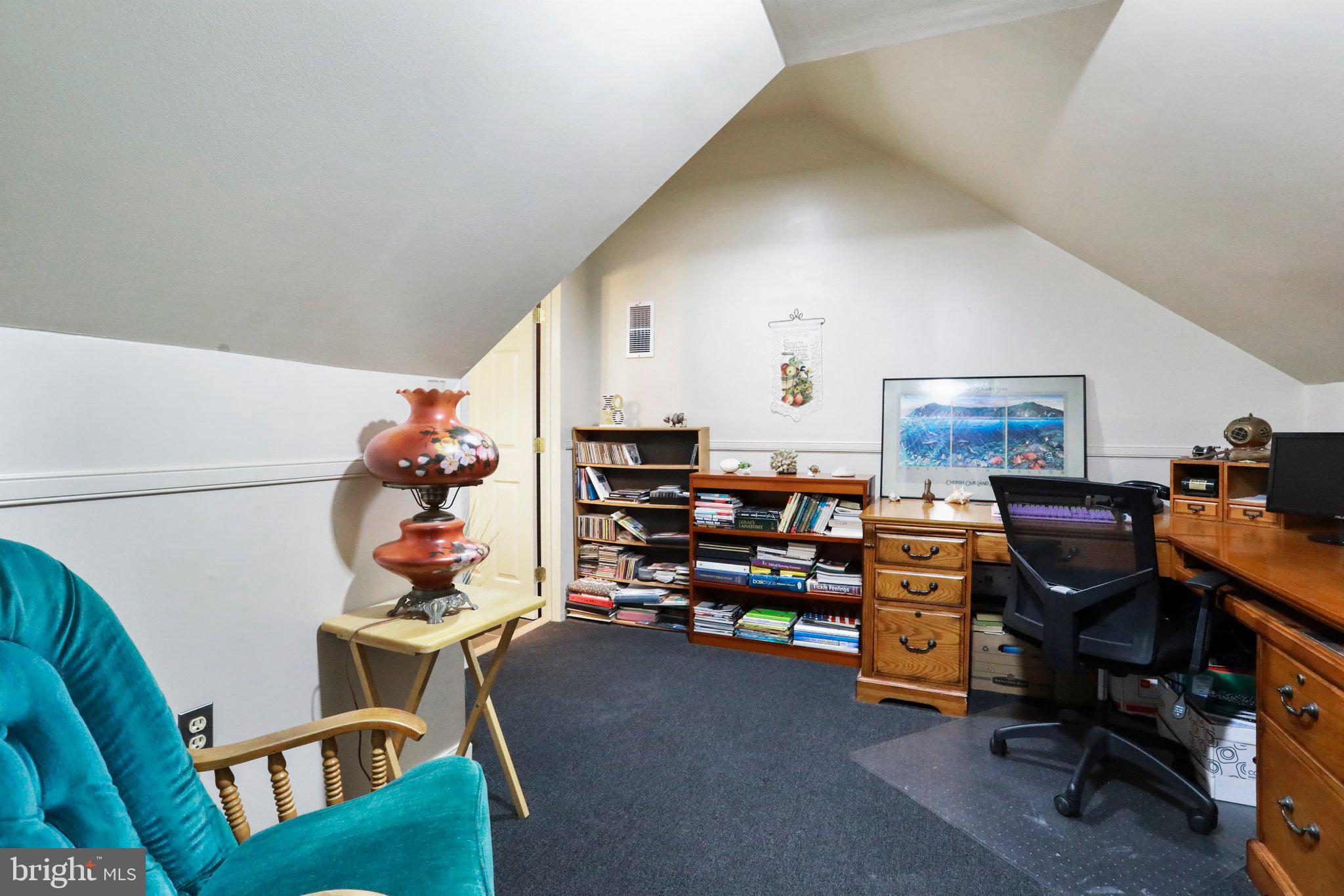 GREYSTONE ON THE OPEQUON - Residential