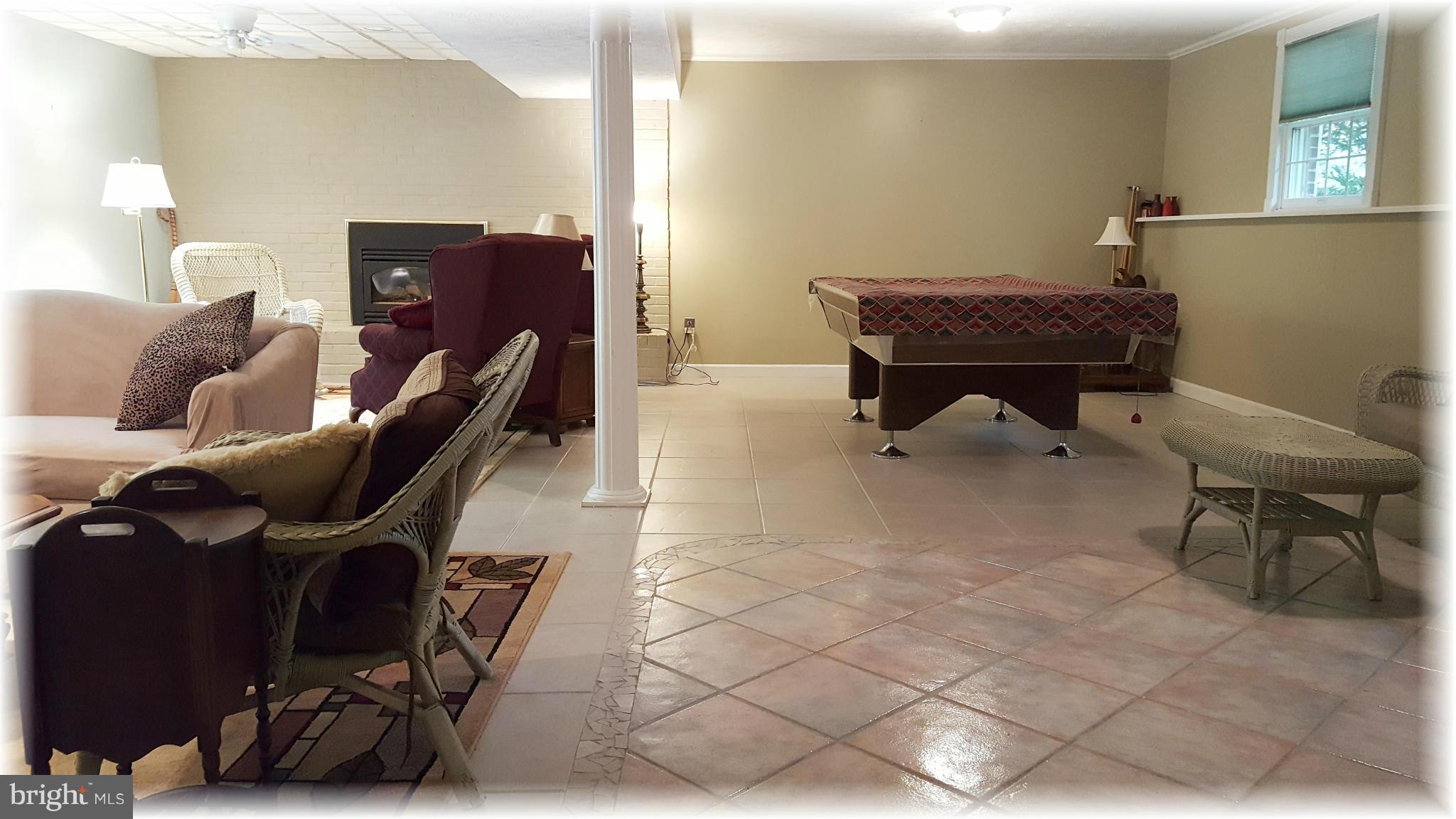 WALNUT HILL ESTATES - Residential