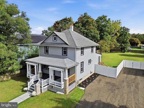 Homes For Sale - 120 Washington Avenue<br/> BERLIN, NJ 08009