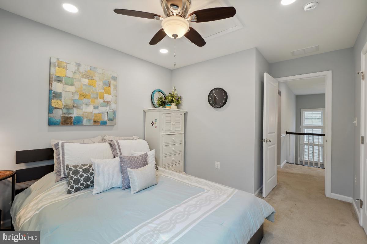 THE GREENS AT LOCUST CHAPEL - Residential