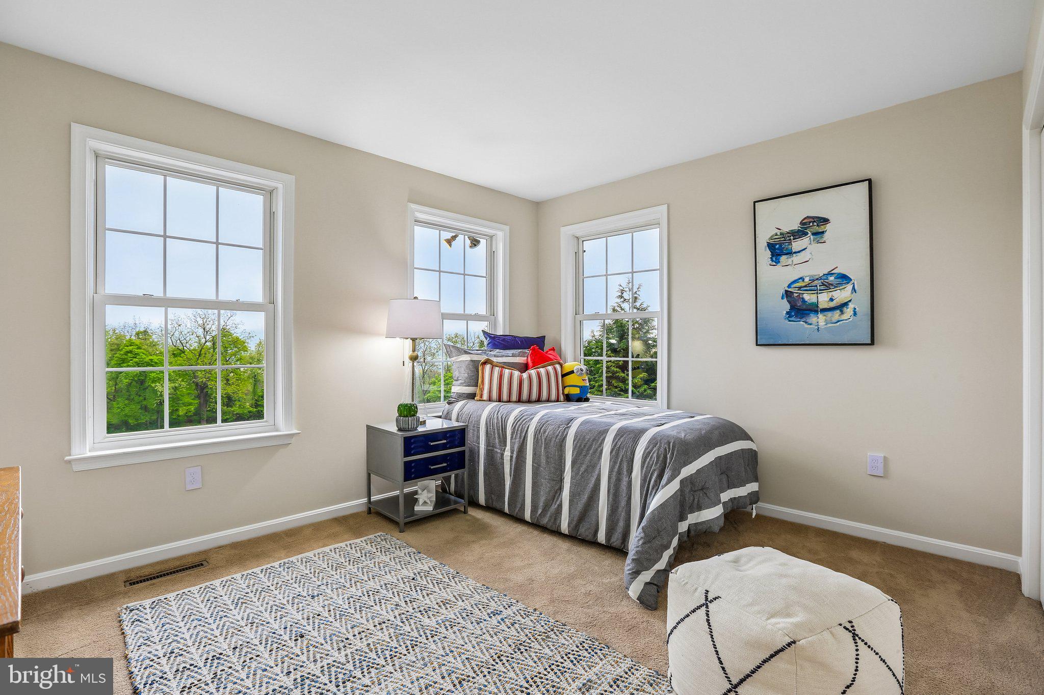 FOX RUN WOODS - Residential