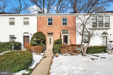 Condo For Sale - 1911 Lyttonsville Road #1911<br/> SILVER SPRING, MD 20910