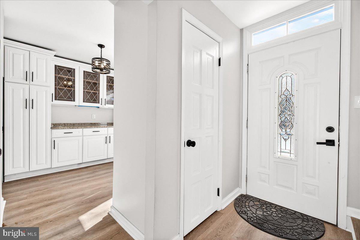 WOODSIDE VILLAGE - Residential