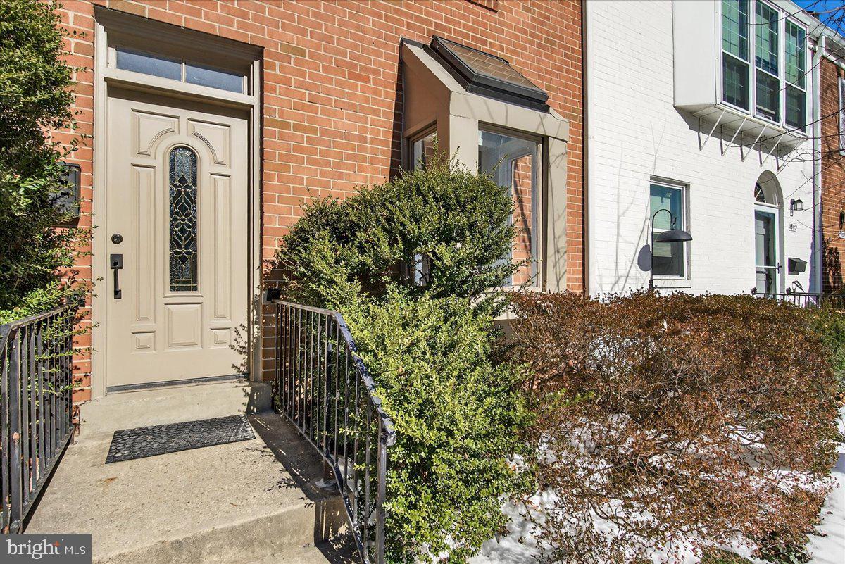 1911 LYTTONSVILLE ROAD 1911