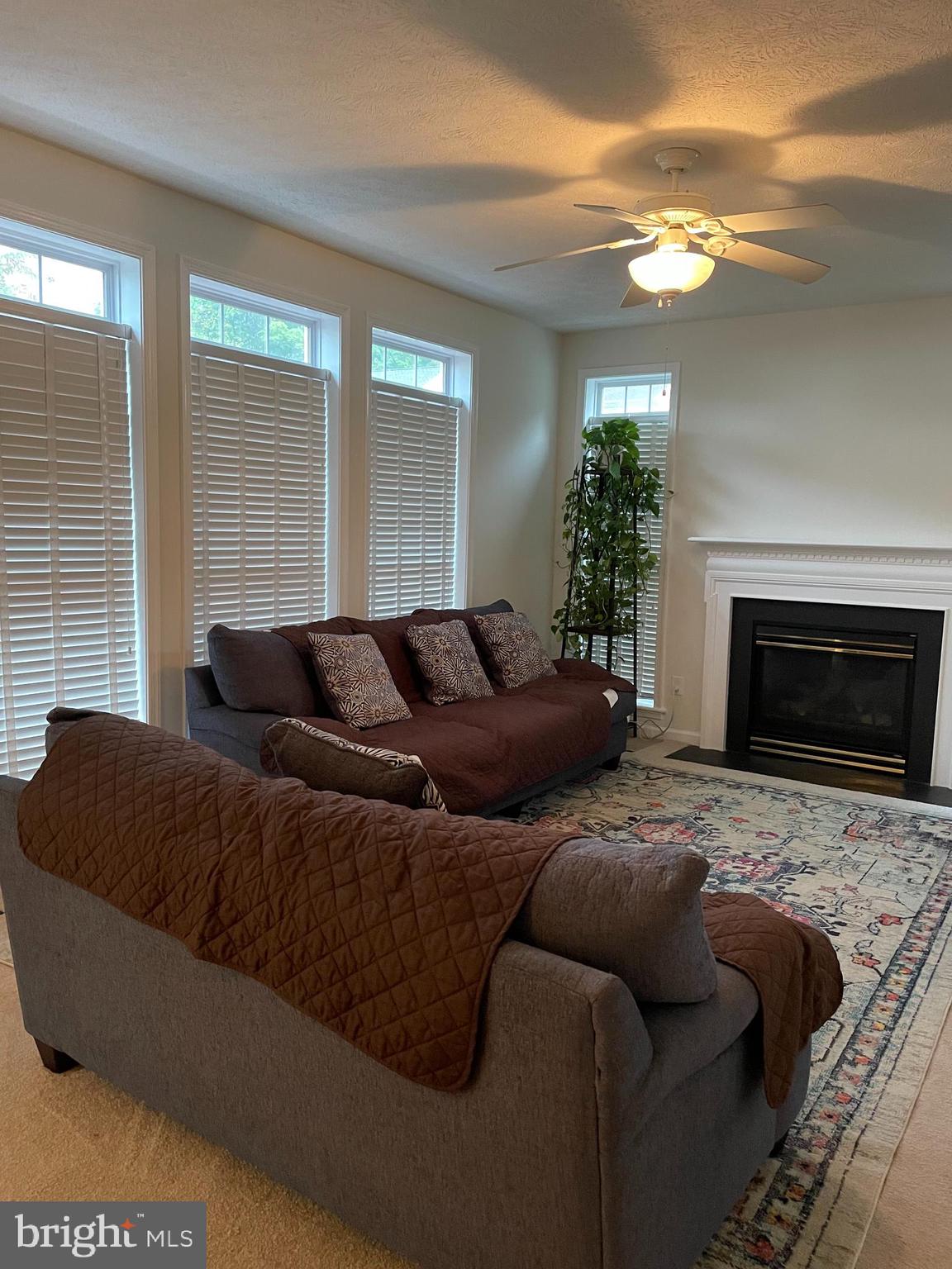 WIDEWATER VILLAGE - Residential Lease