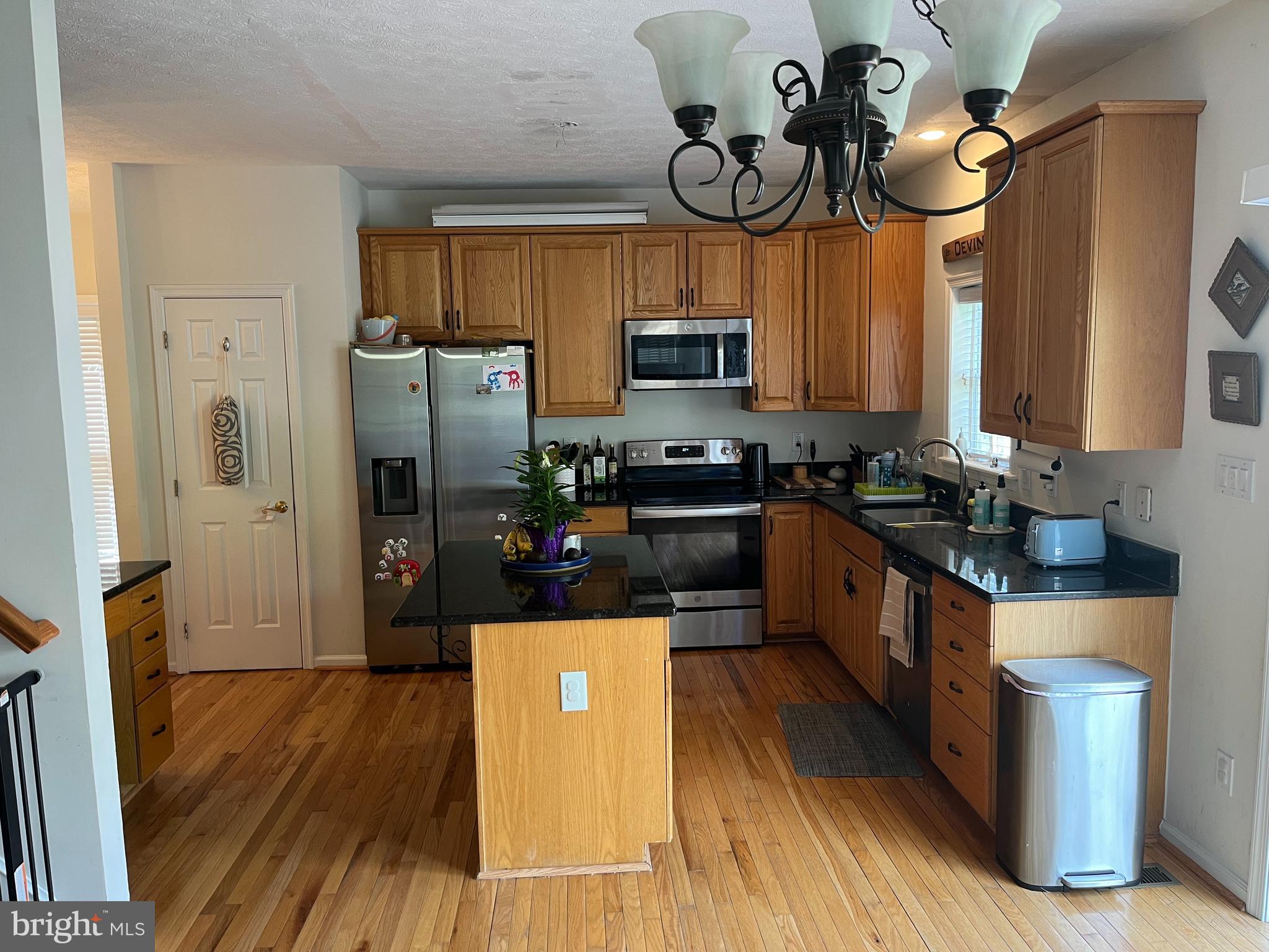 WIDEWATER VILLAGE - Residential Lease