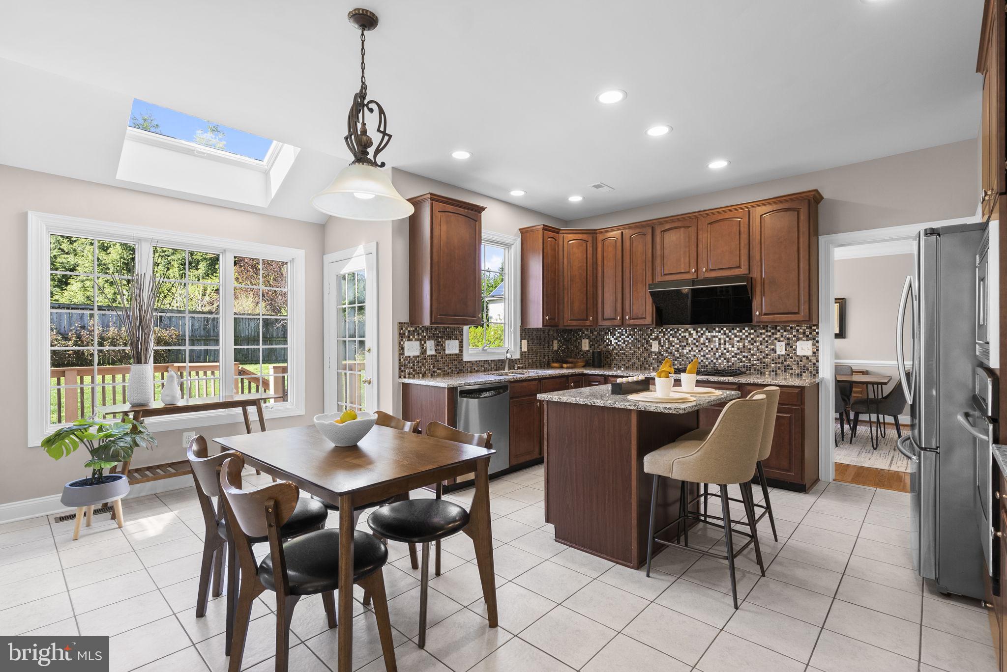 THE ESTATES AT WOODCLIFFE PARK - Residential