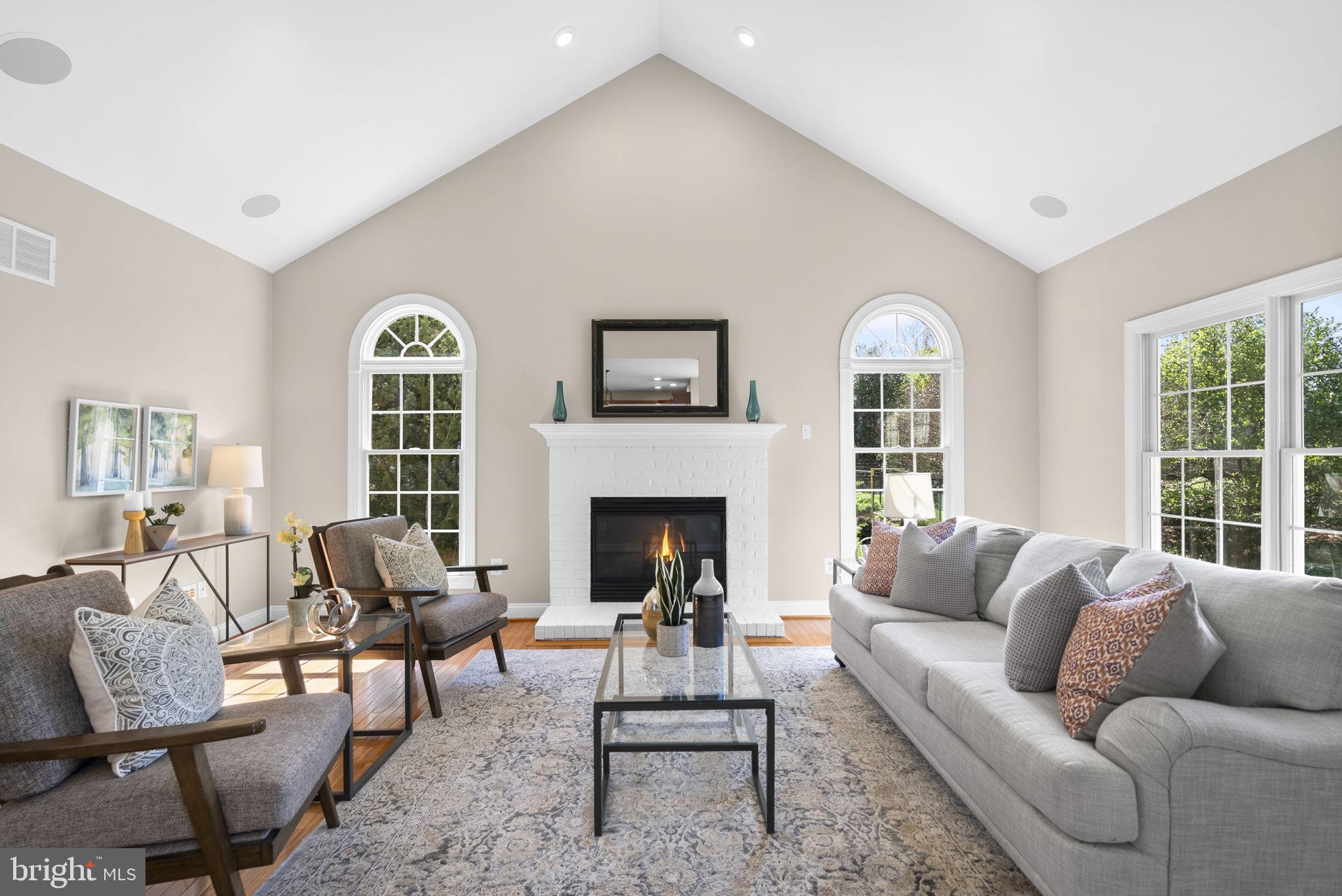 THE ESTATES AT WOODCLIFFE PARK - Residential