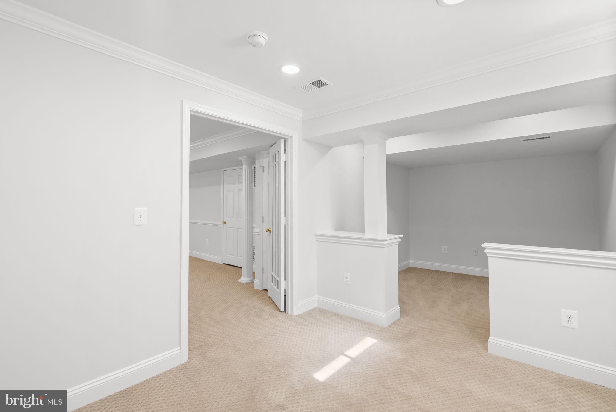 THE ESTATES AT WOODCLIFFE PARK - Residential