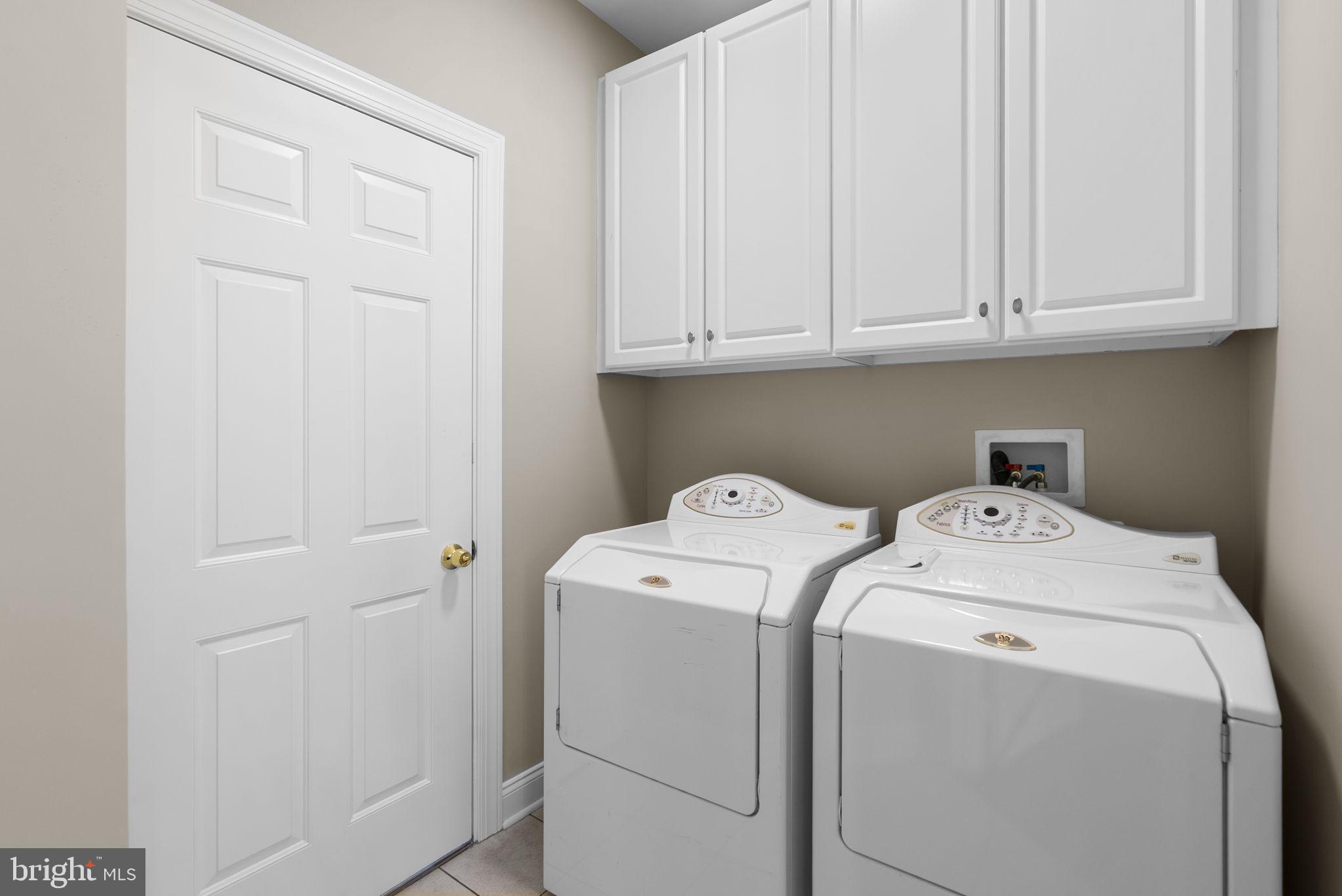 THE ESTATES AT WOODCLIFFE PARK - Residential