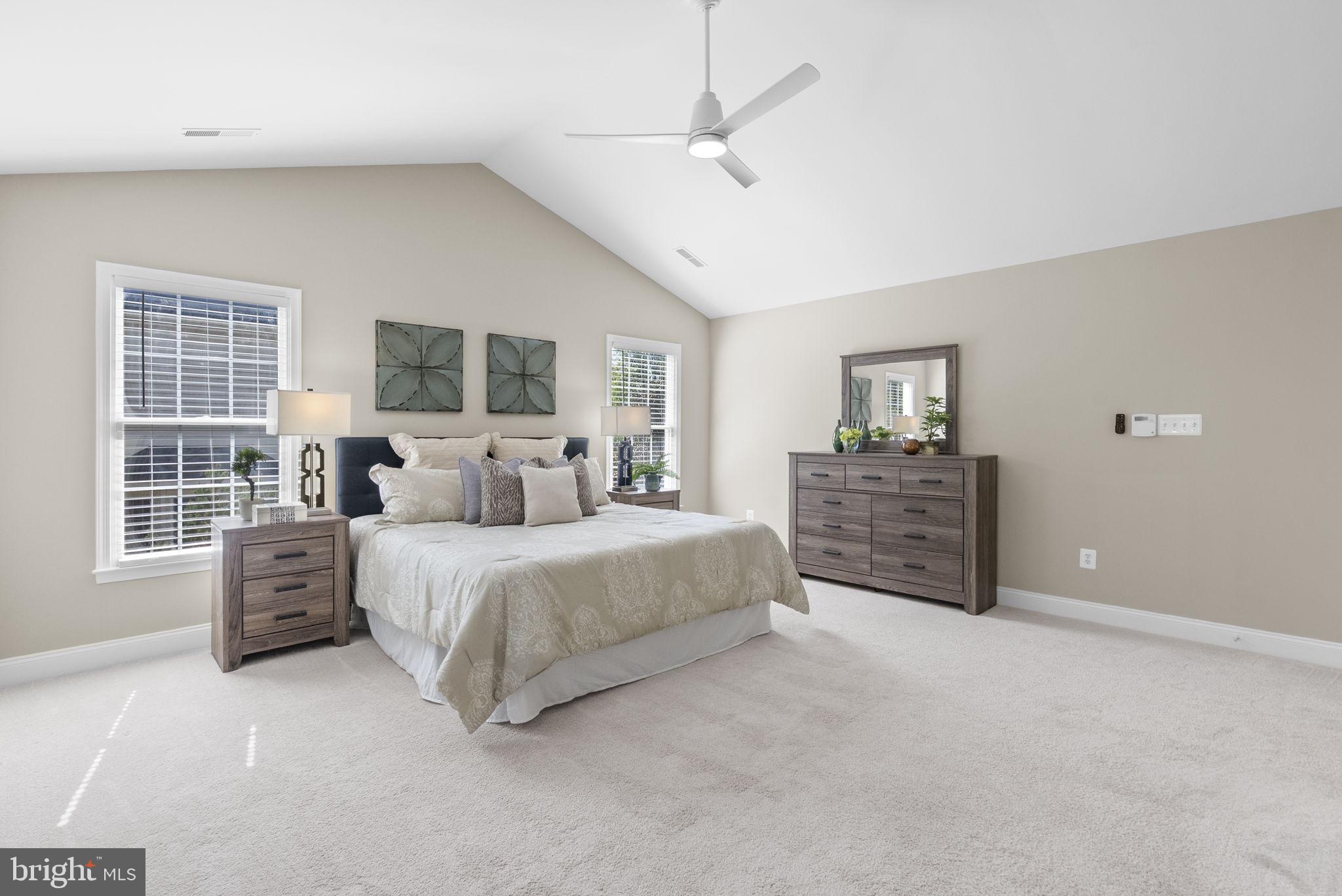 THE ESTATES AT WOODCLIFFE PARK - Residential