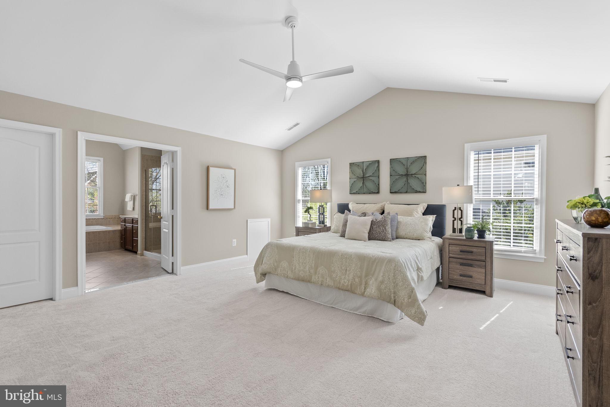 THE ESTATES AT WOODCLIFFE PARK - Residential